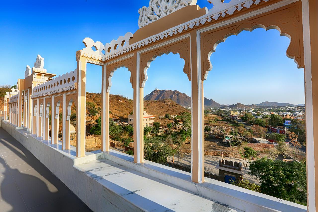 Bed and Breakfast Fateh Niwas Udaipur Exterior foto