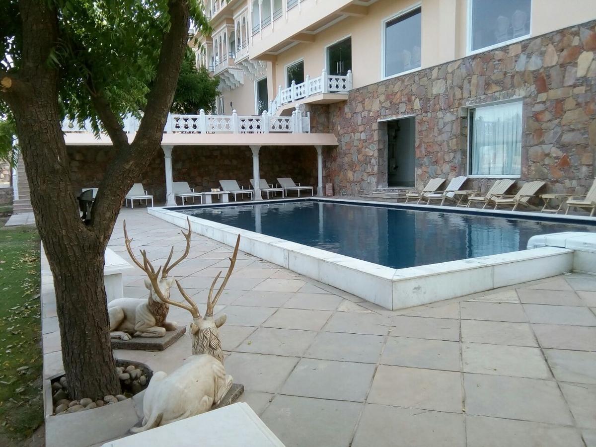 Bed and Breakfast Fateh Niwas Udaipur Exterior foto